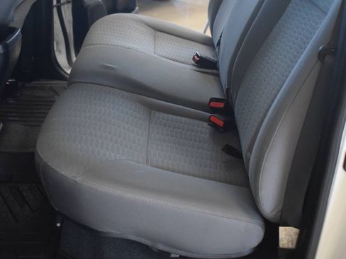 Used 2017 Toyota Tacoma SR AWD/4WD image 68