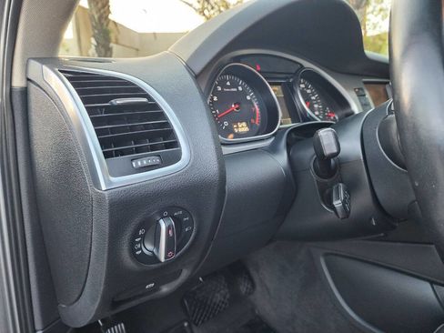 Used 2012 Audi Q7 3.0T Premium Plus image 38