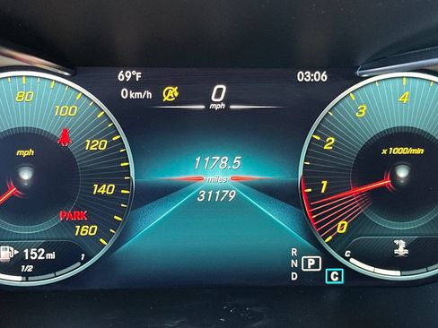 Certified 2022 Mercedes-Benz GLC 300 4MATIC image 37