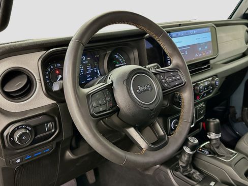 Used 2024 Jeep Wrangler Sport S w/ Convenience Group image 18