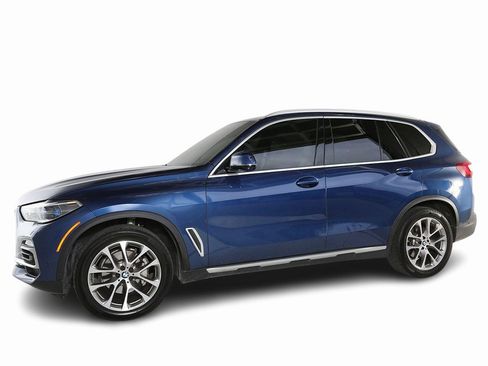 Used 2021 BMW X5 xDrive40i w/ Executive Package 3 image 4