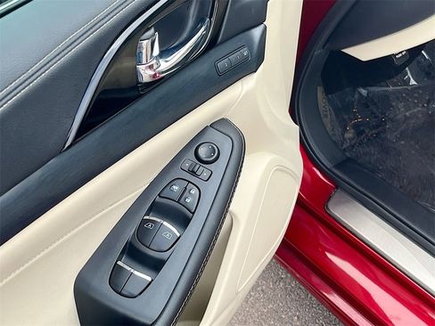 Used 2023 Nissan Maxima Platinum w/ Sport Mat Group image 18