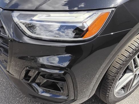 Certified 2024 Audi Q5 e Premium Plus w/ Premium Plus Package image 8