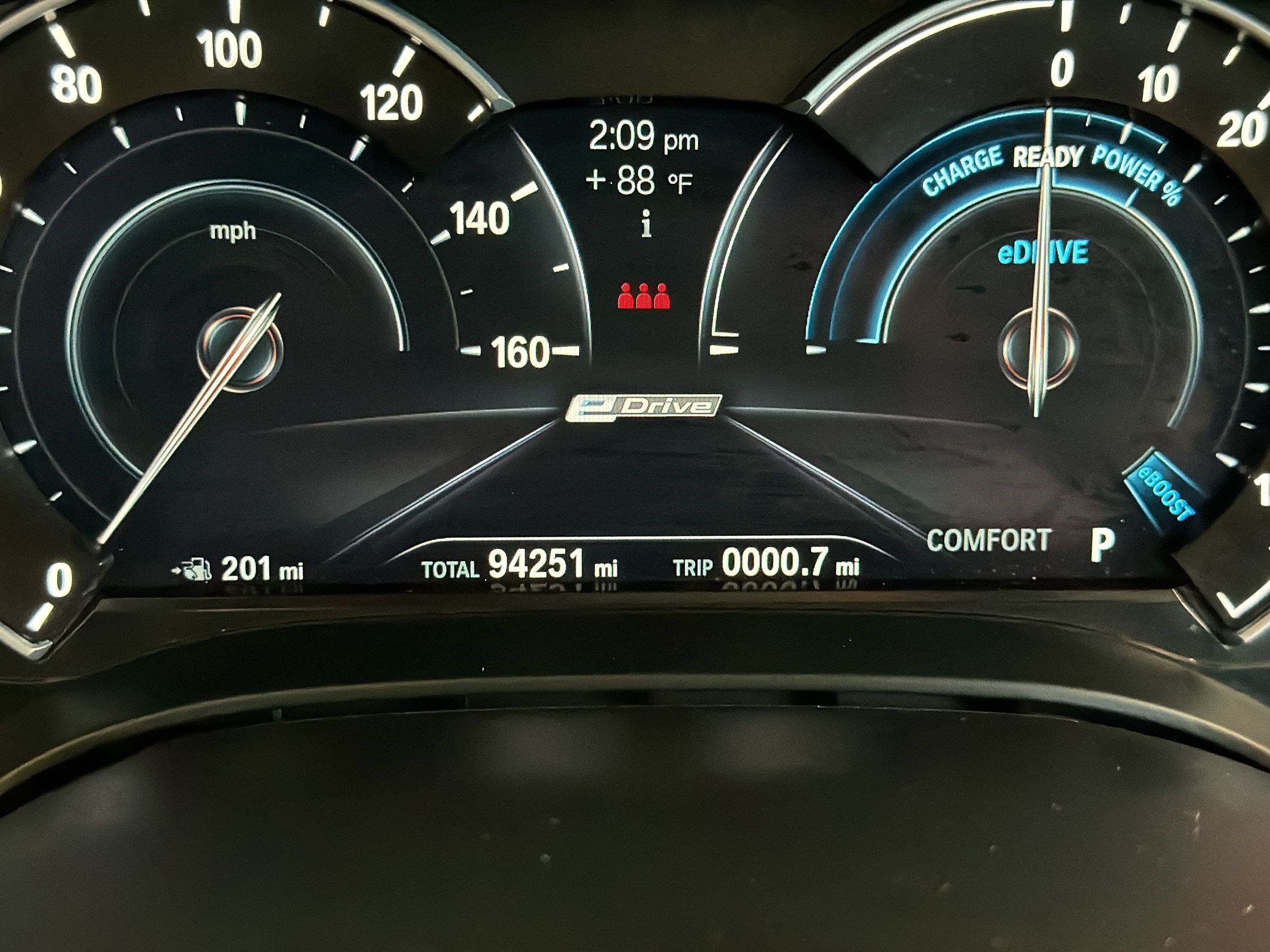 Used 2018 BMW 530e xDrive AWD/4WD image 21