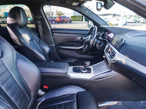Used 2021 BMW 330e 330e w/ M Sport Package image 17