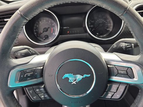 Used 2021 Ford Mustang Coupe RWD image 6