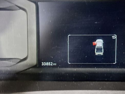 Used 2024 Toyota Tacoma SR5 RWD image 19