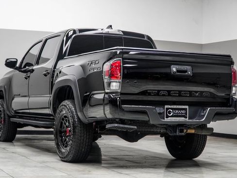 Used 2023 Toyota Tacoma TRD Pro AWD/4WD image 10