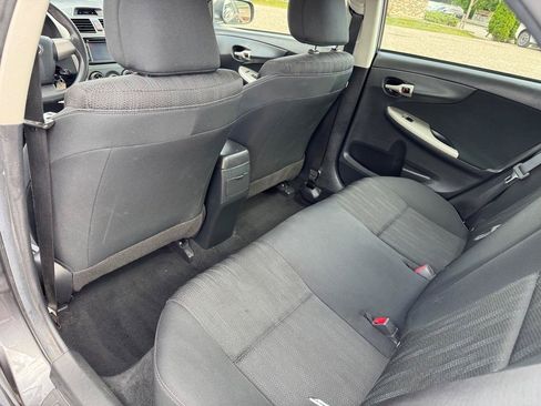 Used 2013 Toyota Corolla S FWD image 18