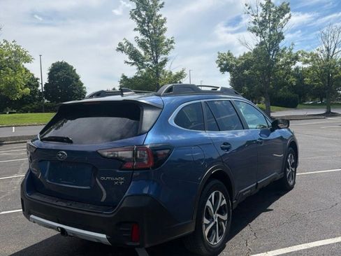 Used 2022 Subaru Outback Limited XT AWD/4WD image 6