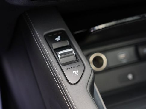 Used 2022 Kia Telluride EX w/ EX Premium Package AWD/4WD image 36