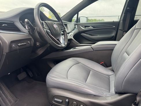 Used 2024 Buick Enclave Premium FWD image 18