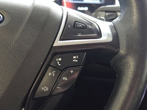 Used 2016 Ford Edge Titanium w/ Class II Trailer Tow Package image 31