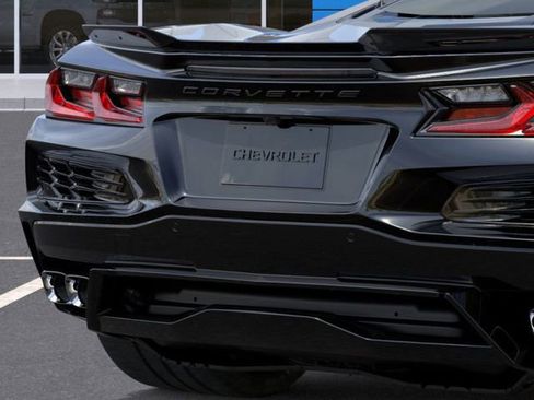 New 2026 Chevrolet Corvette E-Ray w/ Battery Protection Package image 14