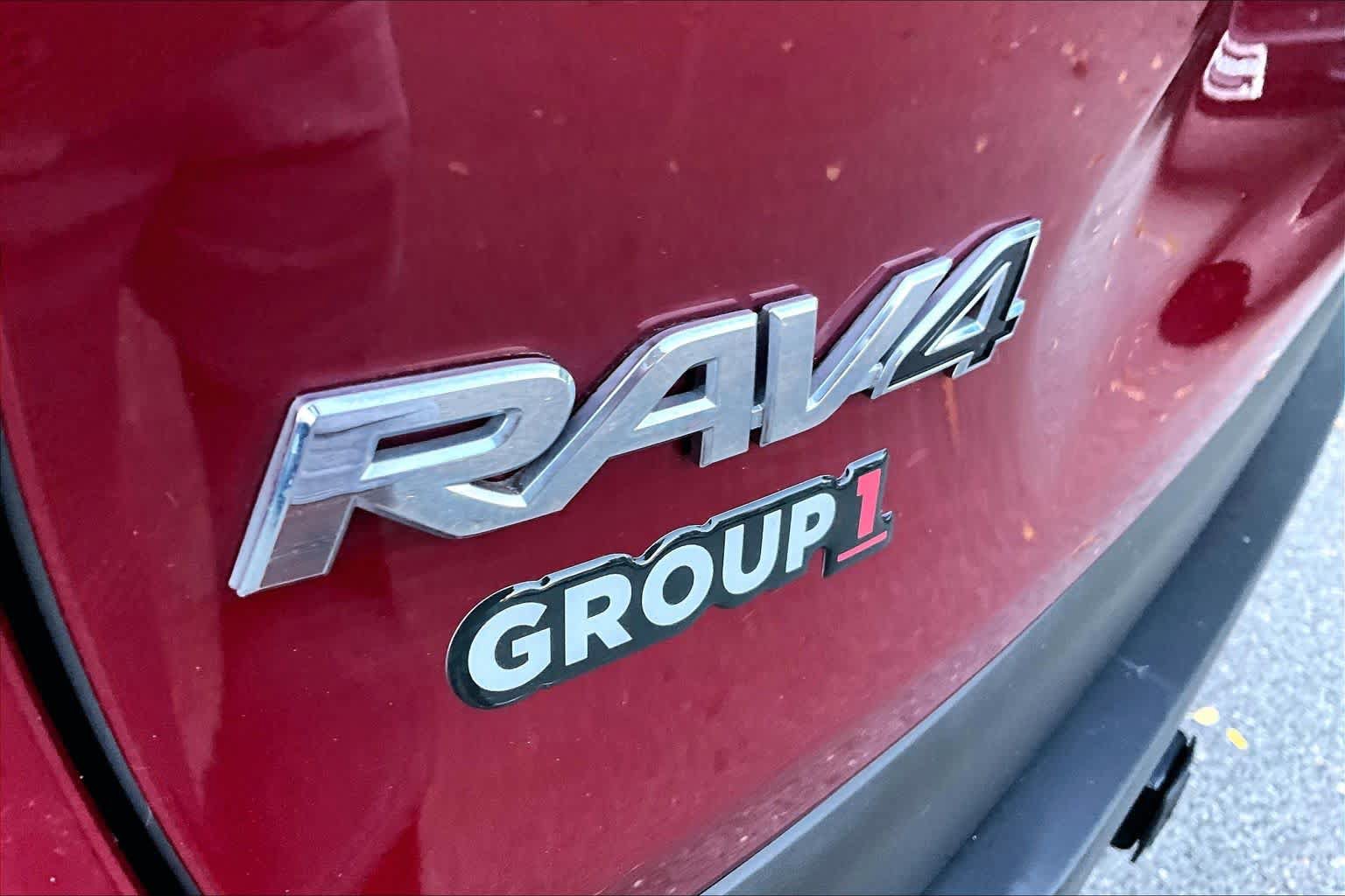 Certified 2019 Toyota RAV4 XLE AWD/4WD image 10