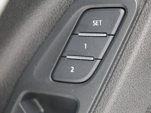 Used 2022 Audi Q3 2.0T Premium image 29