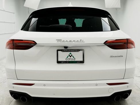 Used 2024 Maserati Grecale GT image 9