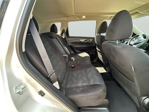 Used 2018 Nissan Rogue SL AWD/4WD image 22