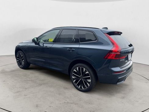 New 2026 Volvo XC60 T8 Ultra w/ Protection Package Premier AWD/4WD image 4