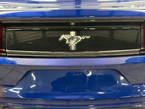 Used 2015 Ford Mustang Coupe image 11