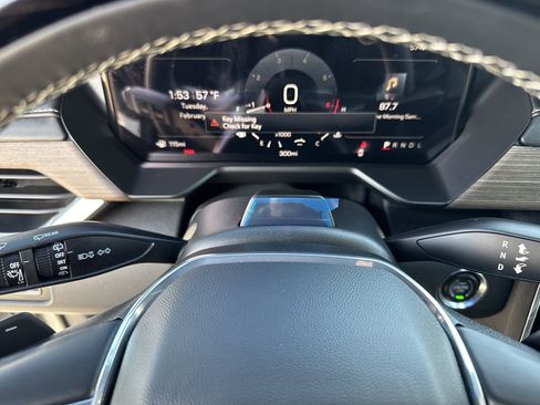 New 2026 GMC Acadia Denali w/ Super Cruise Package image 21