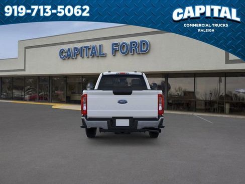 New 2026 Ford F250 XL w/ XL Chrome Package RWD image 5