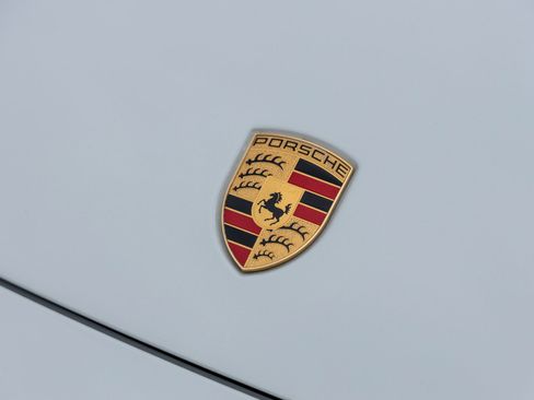 Certified 2020 Porsche Cayenne Turbo image 16