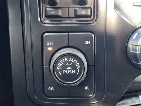 Used 2025 Ford F150 Raptor AWD/4WD image 32