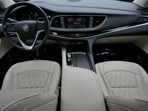 Used 2024 Buick Enclave Avenir w/ Avenir Technology Package AWD/4WD image 13