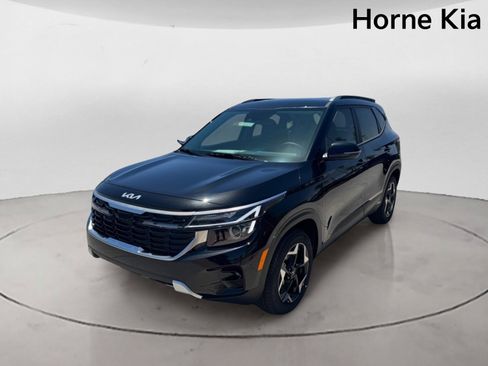 New 2026 Kia Seltos S FWD image 7
