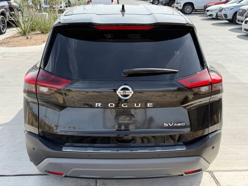 Used 2021 Nissan Rogue SV AWD/4WD image 6