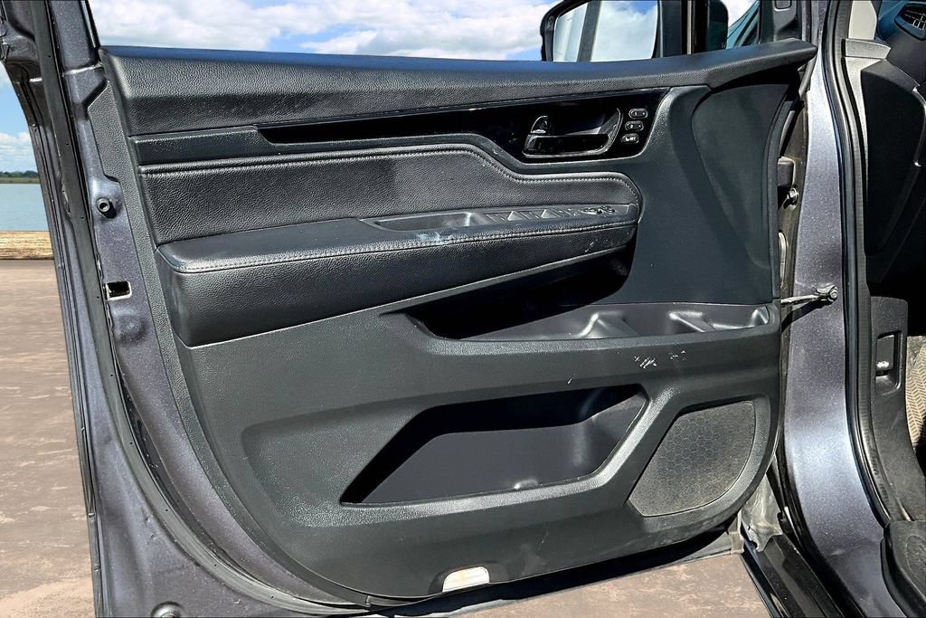 Used 2023 Honda Odyssey Touring image 19