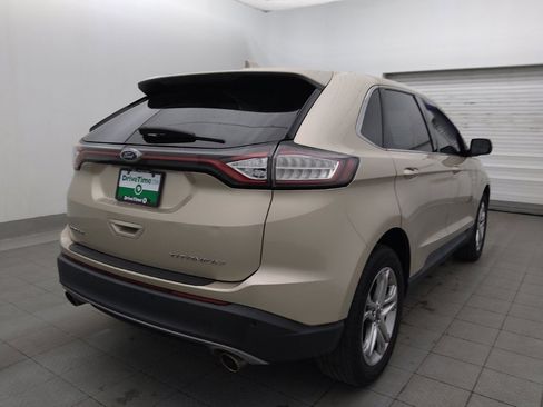Used 2017 Ford Edge Titanium w/ Equipment Group 301A FWD image 9