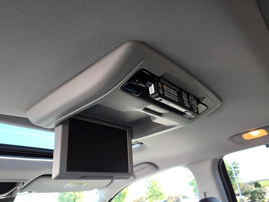 Used 2016 Honda Pilot Elite image 24