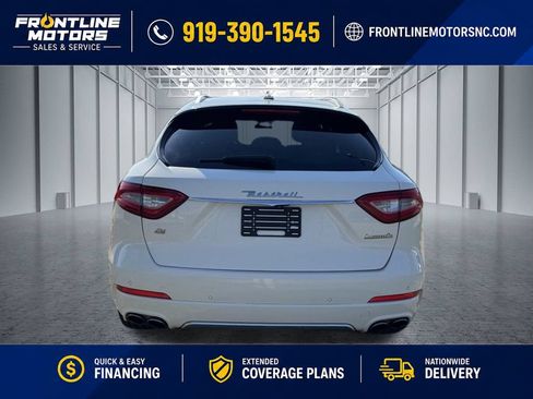 Used 2017 Maserati Levante w/ Luxury Package AWD/4WD image 5