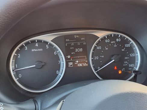 Used 2025 Nissan Kicks Play S image 15