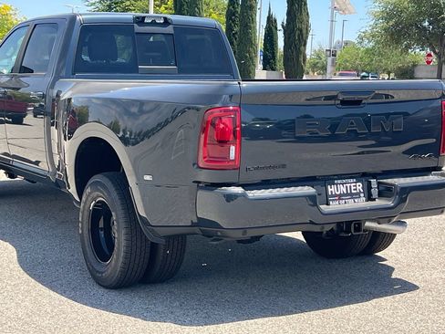 New 2026 RAM 3500 Laramie AWD/4WD image 5