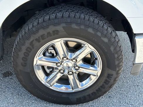 Used 2025 Ford F150 XLT w/ Equipment Group 301A Standard AWD/4WD image 10