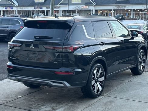New 2026 Mitsubishi Outlander SEL AWD/4WD image 7