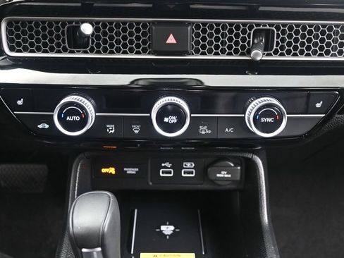Certified 2024 Honda Civic Touring image 16