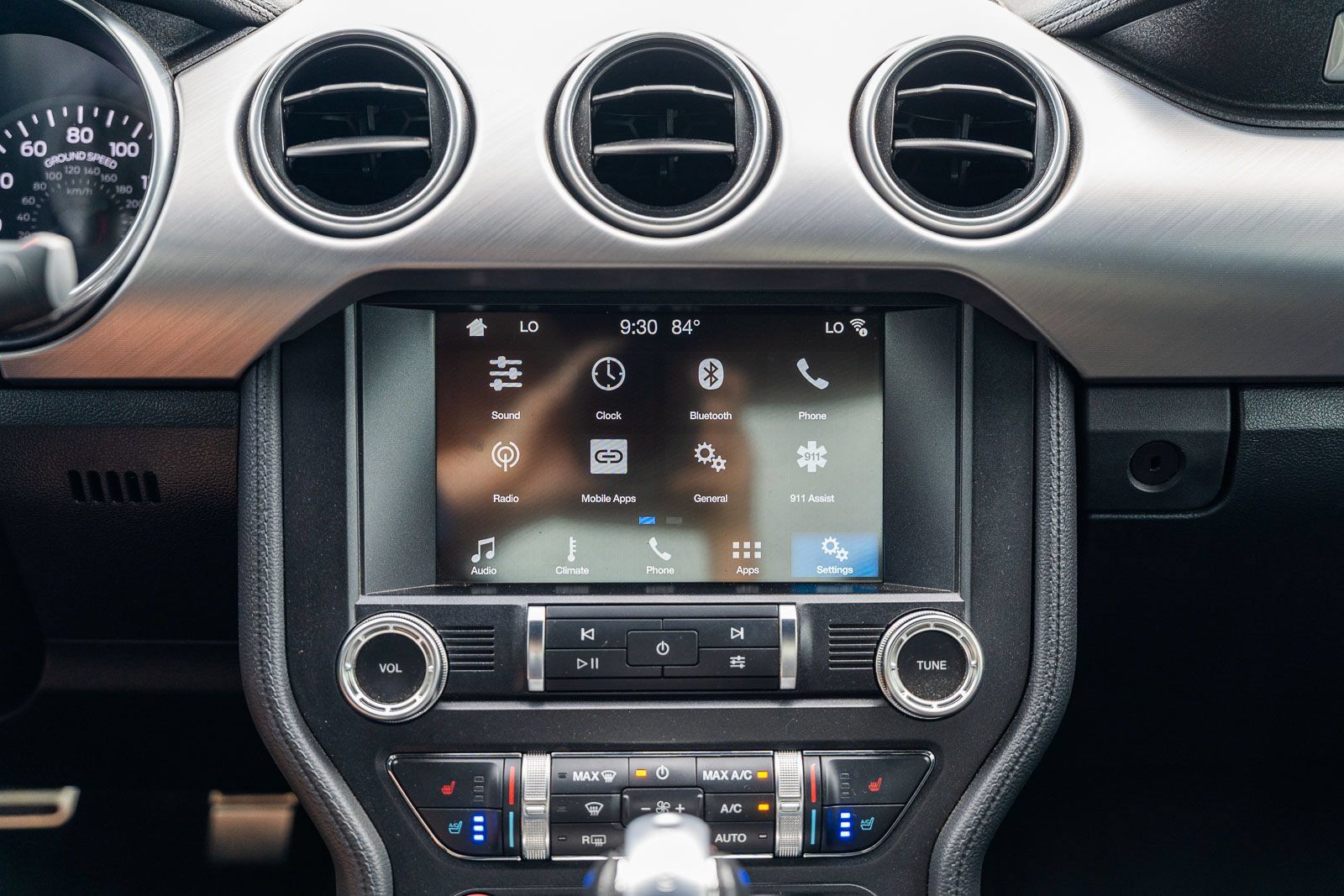 Used 2019 Ford Mustang GT Premium w/ Ford Safe & Smart Package RWD image 29