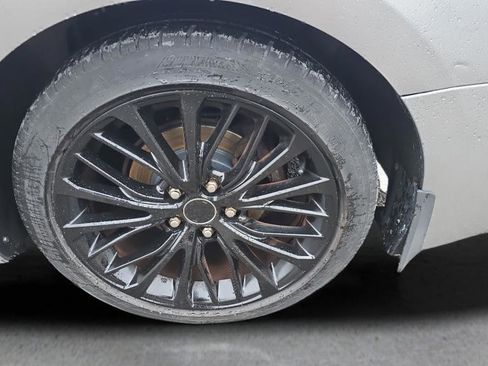 Used 2019 Toyota Camry XSE FWD image 32