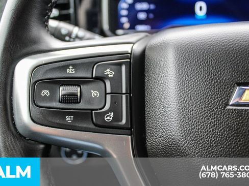 Used 2025 Chevrolet Silverado 1500 LT RWD image 24