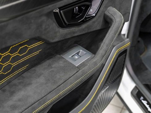 Used 2024 Lamborghini Urus Performante image 58