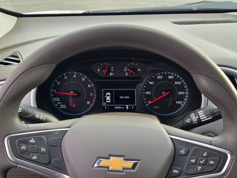 Used 2022 Chevrolet Malibu LT image 27