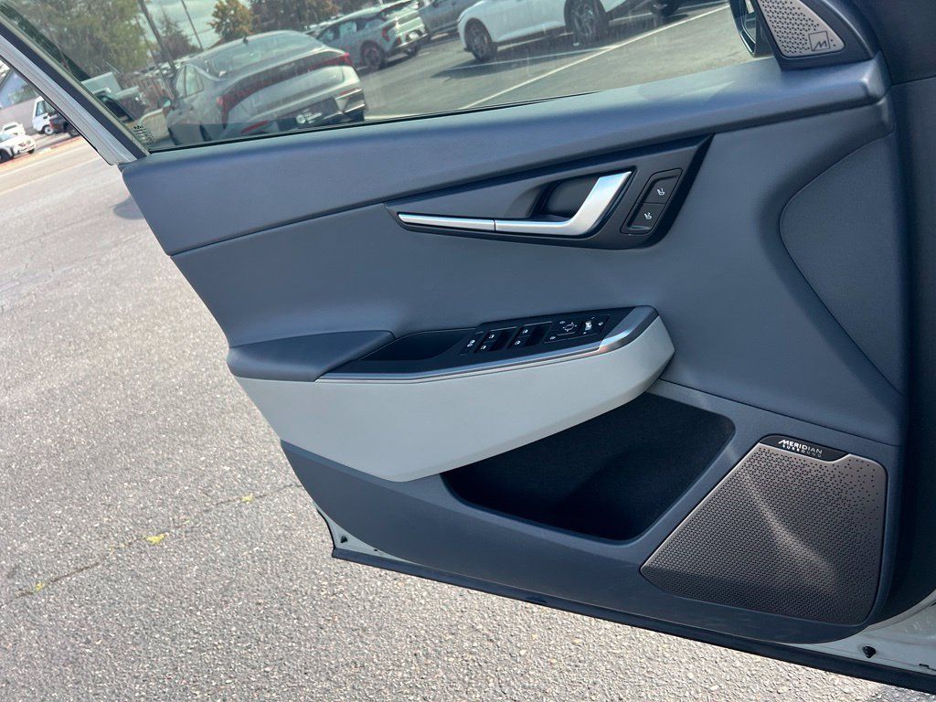 Certified 2023 Kia EV6 Wind RWD image 19