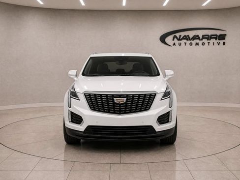 Used 2025 Cadillac XT5 Luxury FWD image 2