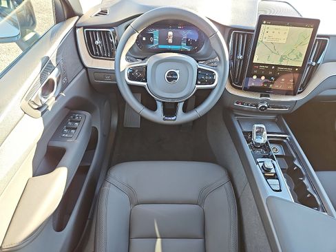 New 2026 Volvo XC60 B5 Plus w/ Protection Package Premier image 9