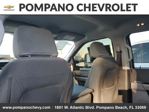 Used 2025 Ford F250 XLT image 13