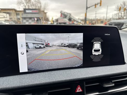 Used 2023 Kia EV6 Wind image 28